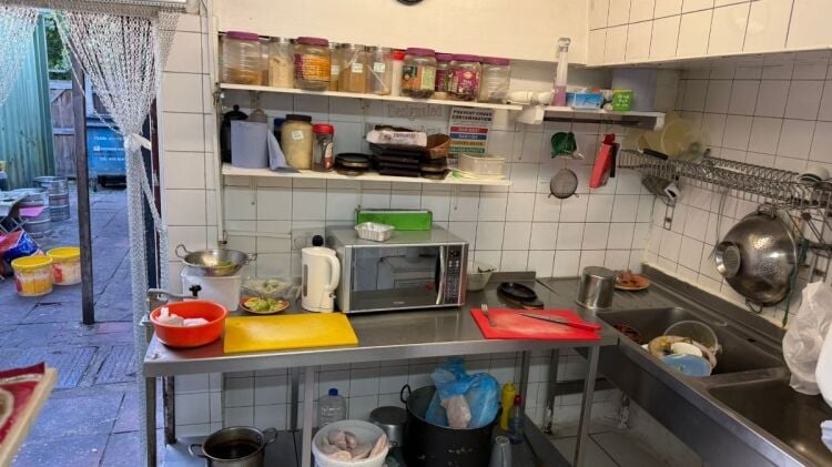 ESTABLISHED INDIAN RESTAURANT FOR SALE PRIME LOCATION IN HERTFORDSHIRE | REF: CS0751 Photo 5