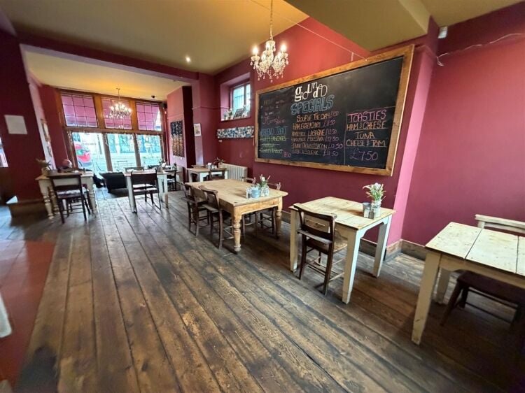 A fully fitted restaurant/bar extending to approximately 1,580 ft² benefiting from a fully equipped commercial kitchen, enclosed rear garden, and Photo 5