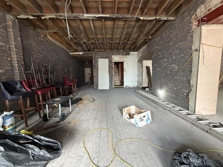 Commercial properties for sale on Regent Street, Kingswood, Bristol spanning approximately 3,606 sq  Photo 5