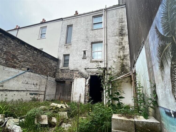 Former Snooker Hall in Plymouth Set for Residential and Commercial Transformation - Now for Sale Photo 5