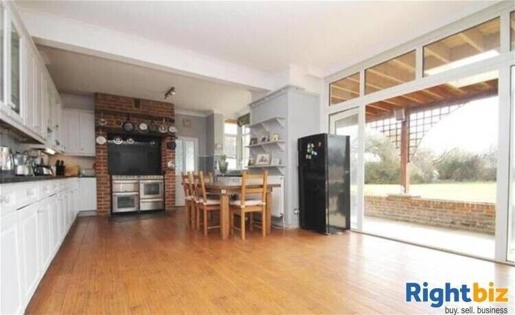 Renovated Surrey Boarding Kennels with Spacious Detached Family Home on 4.5 Acres Photo 5
