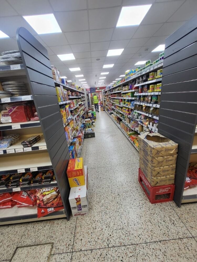 LONG ESTABLISHED CONVENIENCE STORE FOR SALE: OPERATING FOR 43 YEARS IN SOUTHEAST LONDON (REFERENCE CS0800) Photo 5