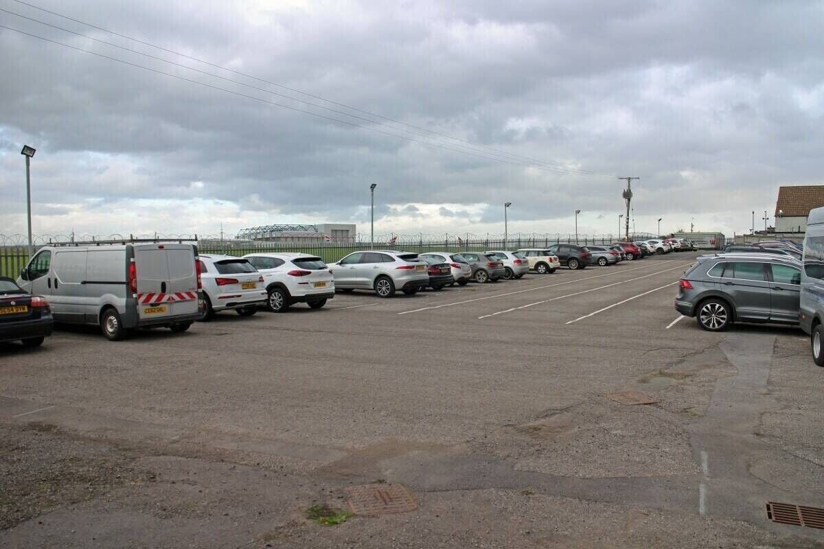 Prime Cardiff Airport Secure Parking Business with Bonus Pub for Sale Photo 5
