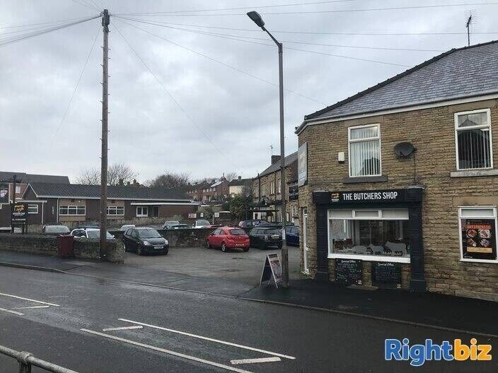 Profitable Sheffield Commercial Property with 2-Bed Apartment and Business Potential Photo 5