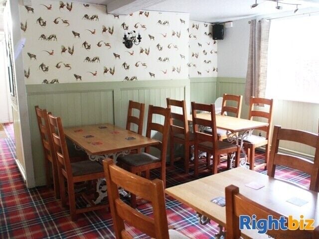 Stunning Riverside Public House with Accommodation in Stanford Bridge Worcestershire for Sale Photo 5