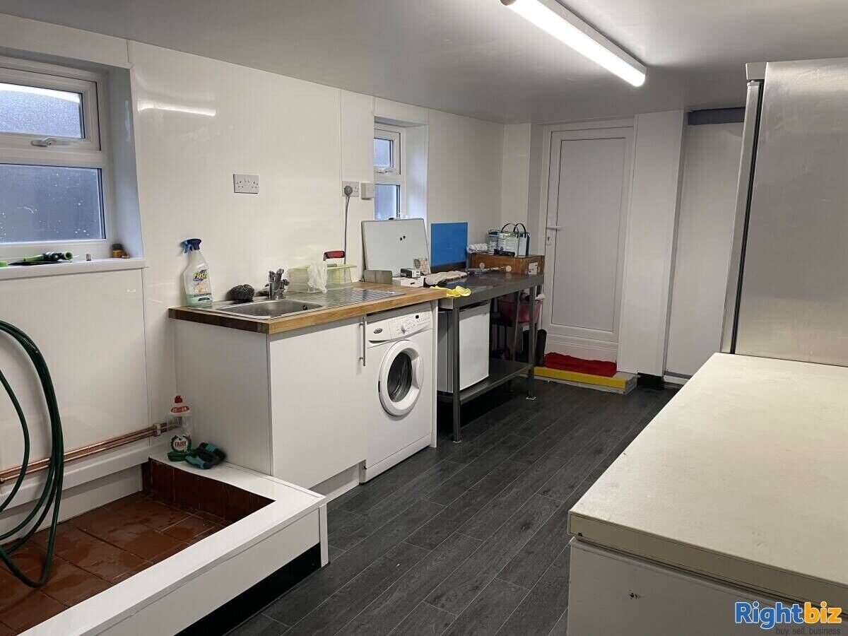 Recently Refurbished Commercial Property with Thriving Chinese Takeaway Business in Ebbw Vale Photo 5