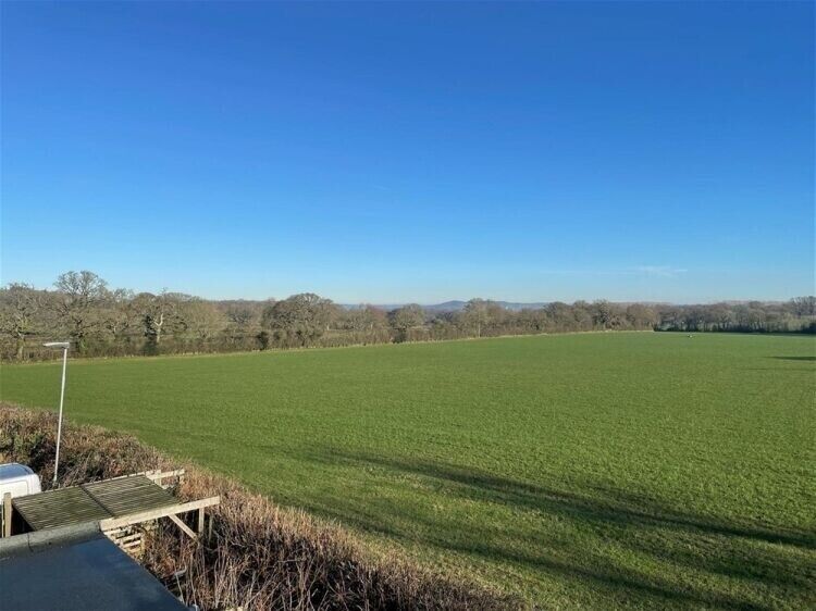 Prominent Public House for Sale in Dorchester, Located on Busy A37 Photo 6