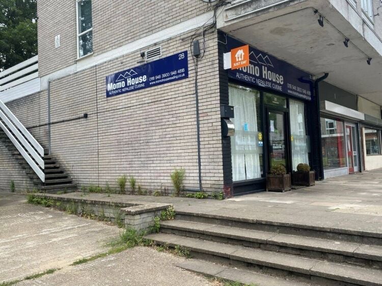 Prime Ground Floor Commercial Property in Reading for Investment Opportunity Photo 6