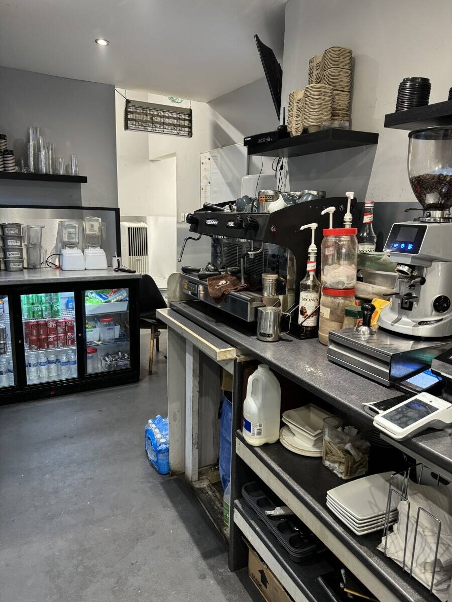 Prime Class 3 Hot Food Consent Cafe in Busy Shawlands, Glasgow, with High Footfall Photo 6