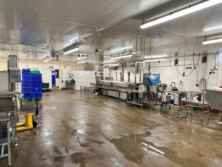 Prime Food Manufacturing Facility Available in Grimsby, Perfect for Expansion Photo 6