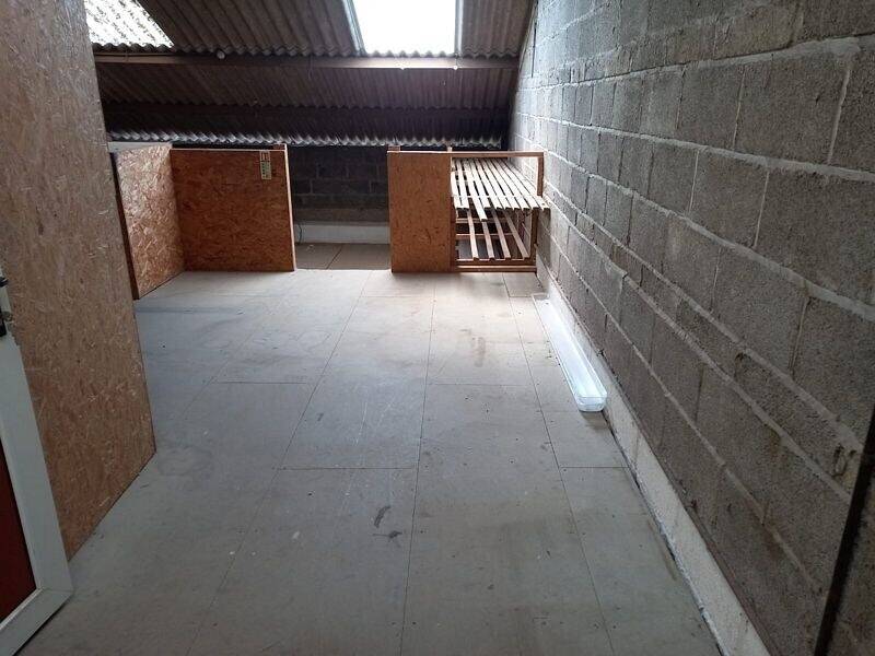 Spacious Workshop Space in Huntington, York Available for Rent or Sale Photo 6