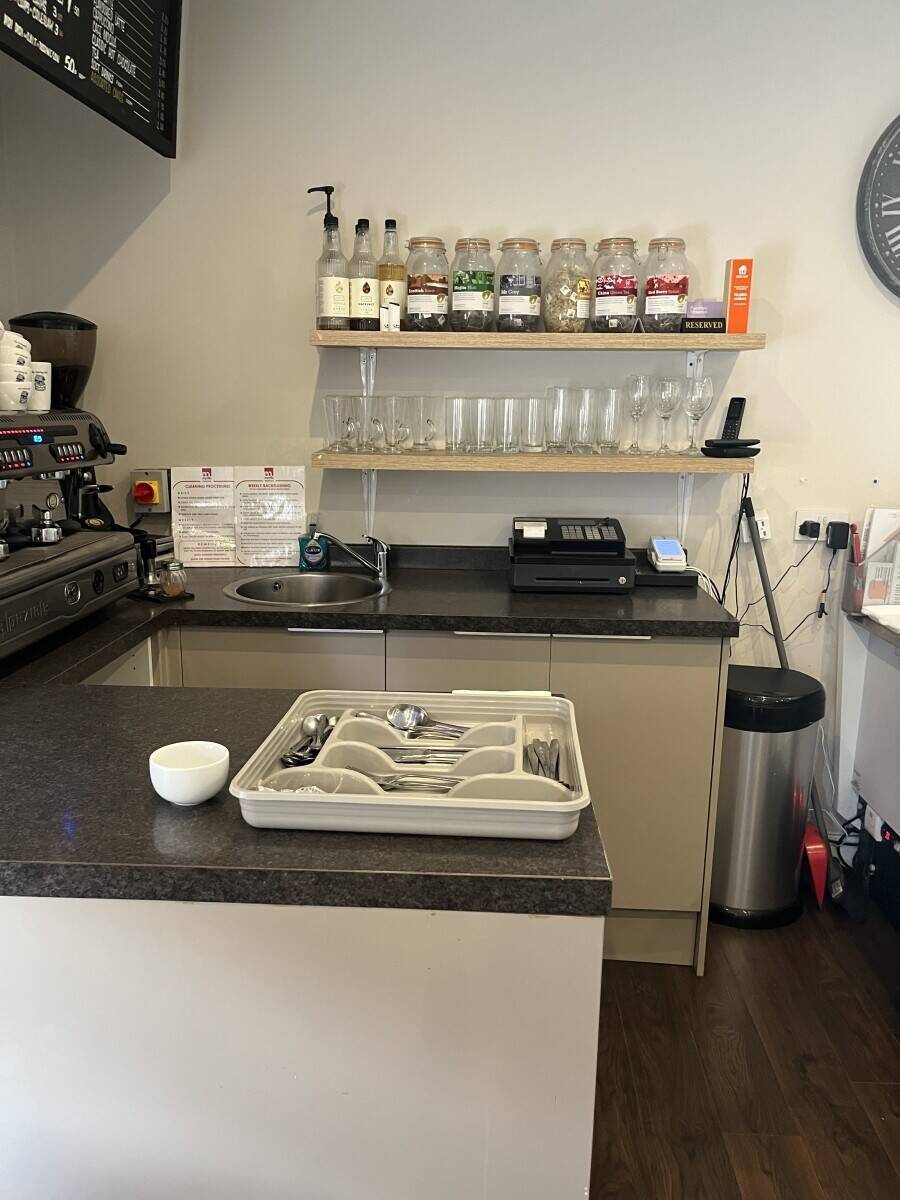 Cafe for sale  Photo 6
