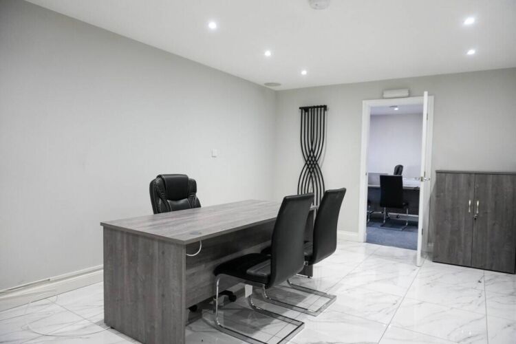 Updated Office and Storage Property Available in Wrangle, Lincolnshire Photo 6