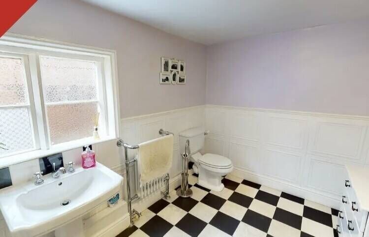 Versatile Detached Georgian Office Building in Heart of Middlewich Cheshire for Sale Photo 6