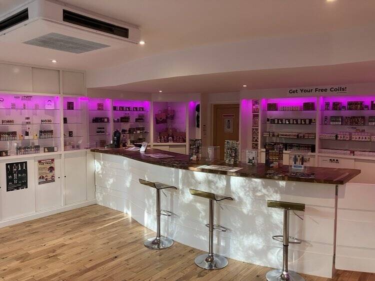 Prime Winchester Retail Shop for Sale, Perfectly Positioned with Premium Interior Photo 6