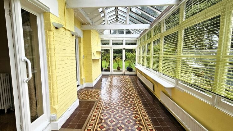Majestic Property with Income Potential and Sea Views in Bournemouth Dorset Photo 6