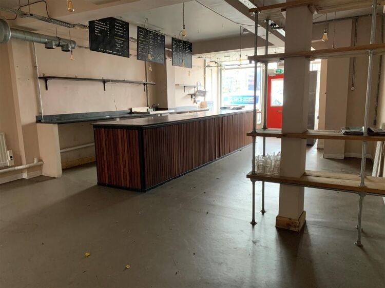 Ground floor retail unit of approximately 750 sq ft of versatile space, situated in a prime location on gloucester road, bishopston. the property feat Photo 6