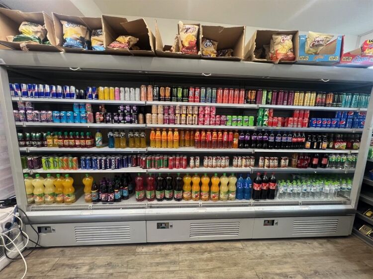 Tenanted Shop with Basement Storage in Prominent Bedminster Location for Sale Photo 6