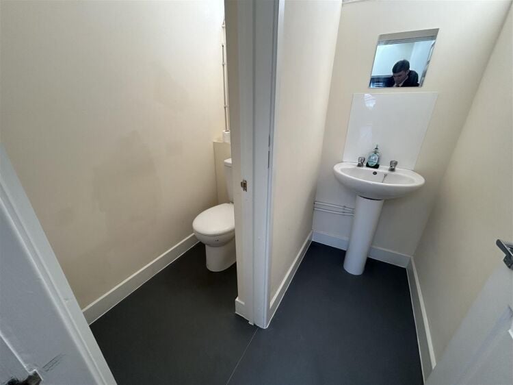 Prime Ground Floor Commercial Unit Available on Cottle Road, Stockwood Photo 6