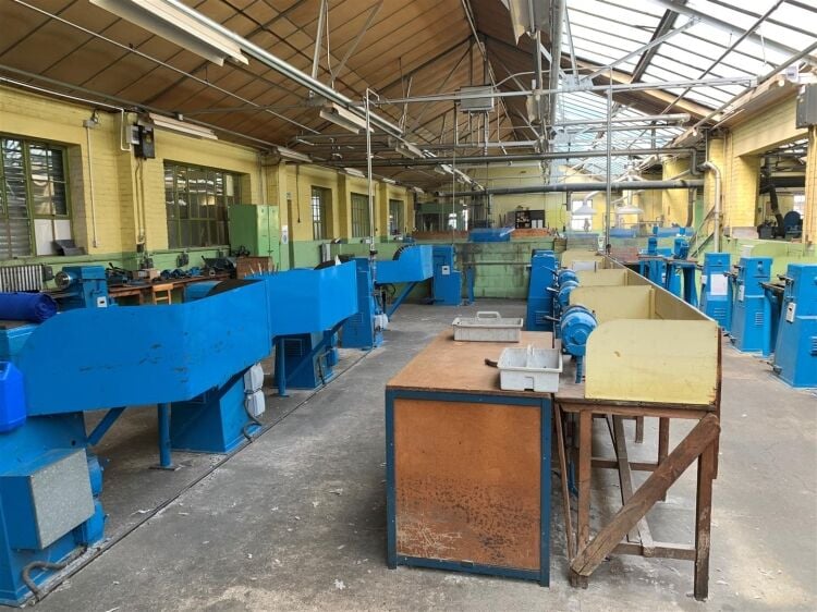 Large Detached Warehouse/Industrial Unit for Lease in Eastville Photo 6