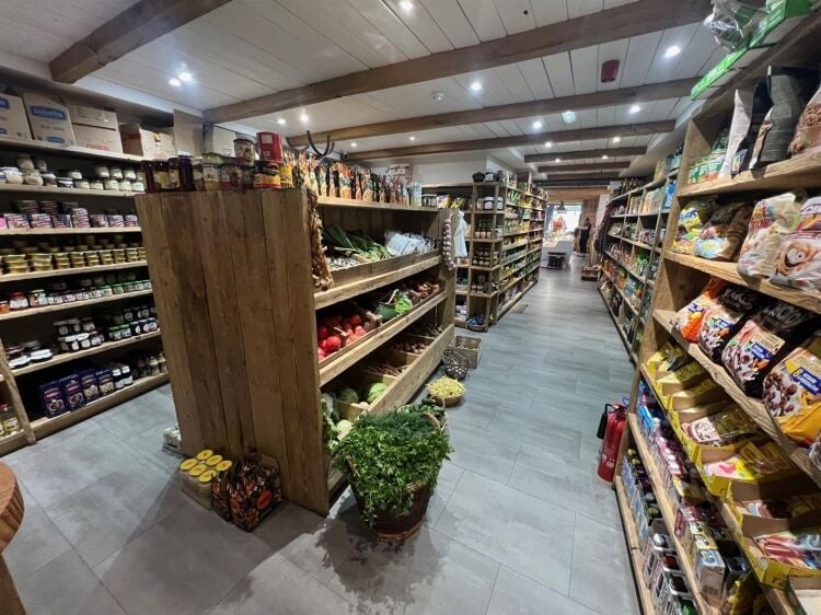Prime Commercial Property in Bristol, Ground Floor Freehold Shop, Leased to Polish Deli Photo 6