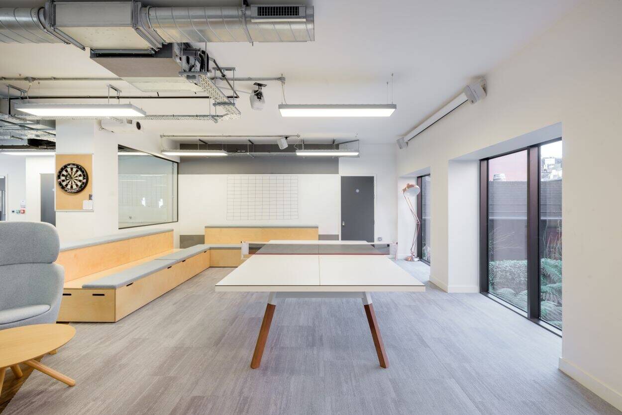 Premium Fully Fitted Office Available to Sublet in Reading Town Centre Steps from the Station Photo 6