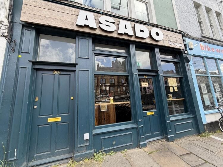 Stylish restaurant with basement in vibrant Colston Street, Bristol, offering 1,392 sq ft of space Photo 6