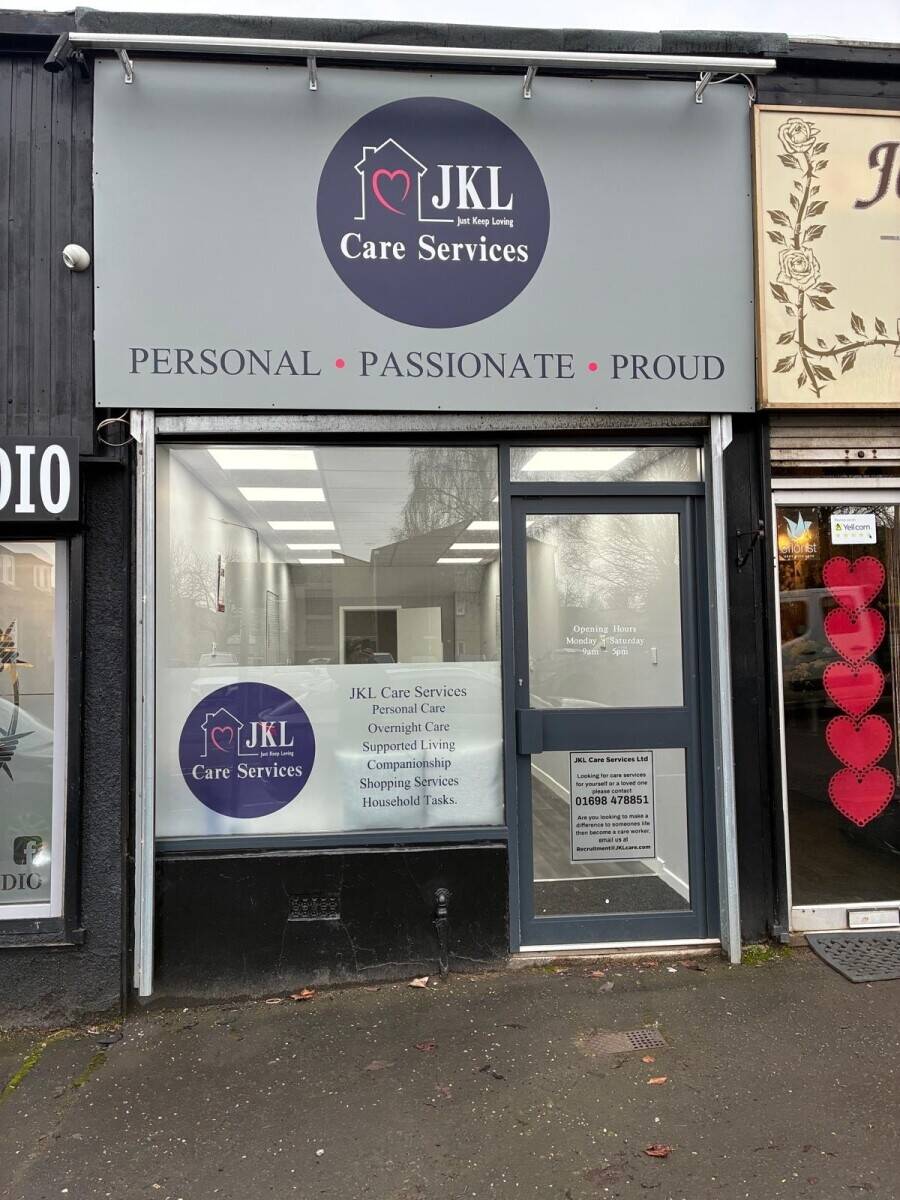 Retail Property for Sale in Hamilton South Lanarkshire with Class 1 Consent and 878 sq ft Space Photo 4