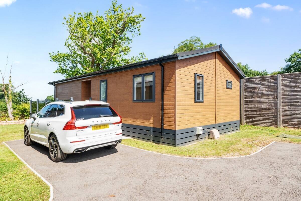 Scandinavian Style Lodges for Sale Near Minehead, Taunton and Williton in Somerset Photo 6
