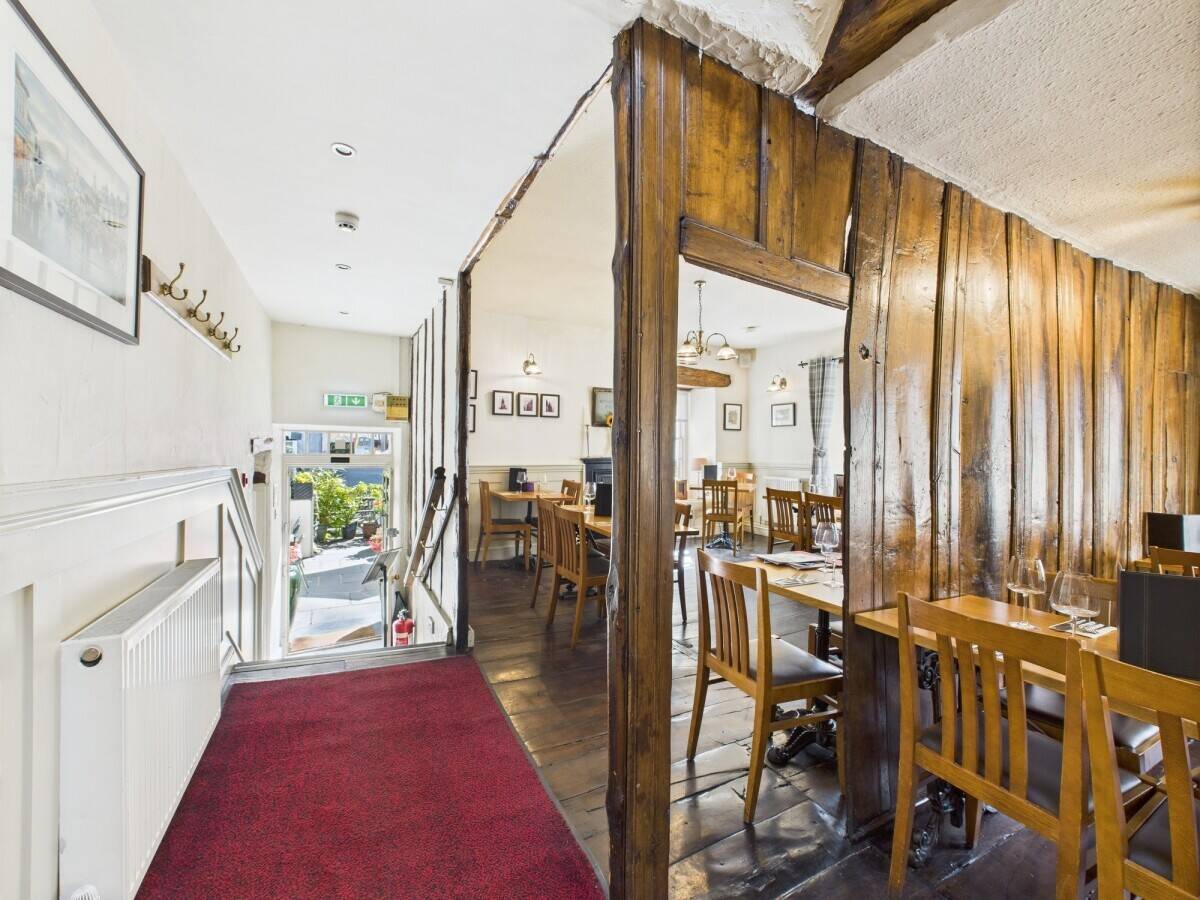 Historic restaurant for sale in Ambleside, Cumbria with unique atmosphere and outdoor seating. Photo 6
