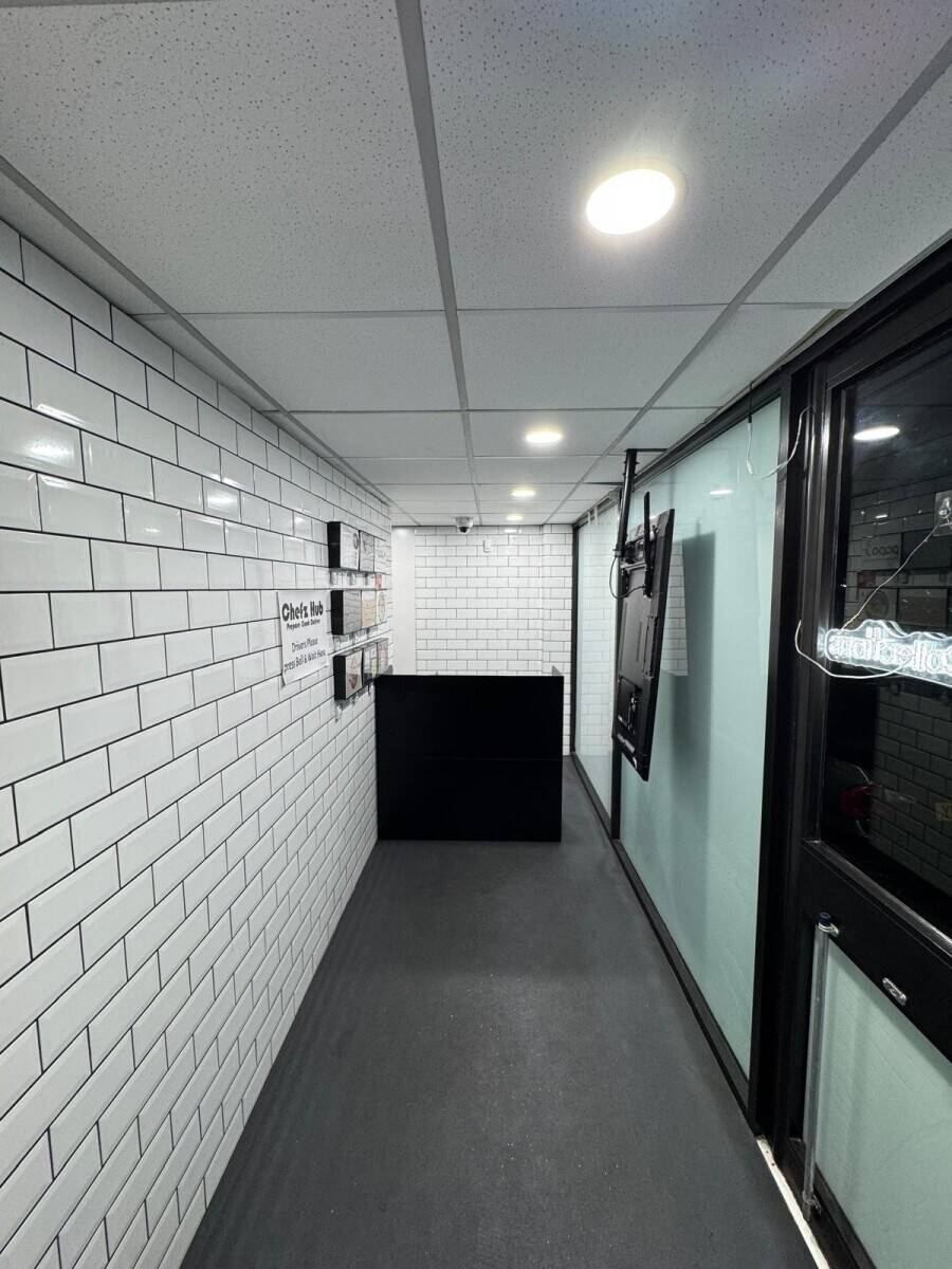 Cloud Kitchen Business for Sale in Hemel Hempstead on Maylands Avenue Photo 6