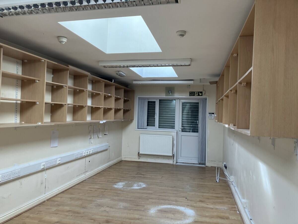 Retail/Office Space Available on Busy Soho Road in Handsworth, Birmingham Photo 6