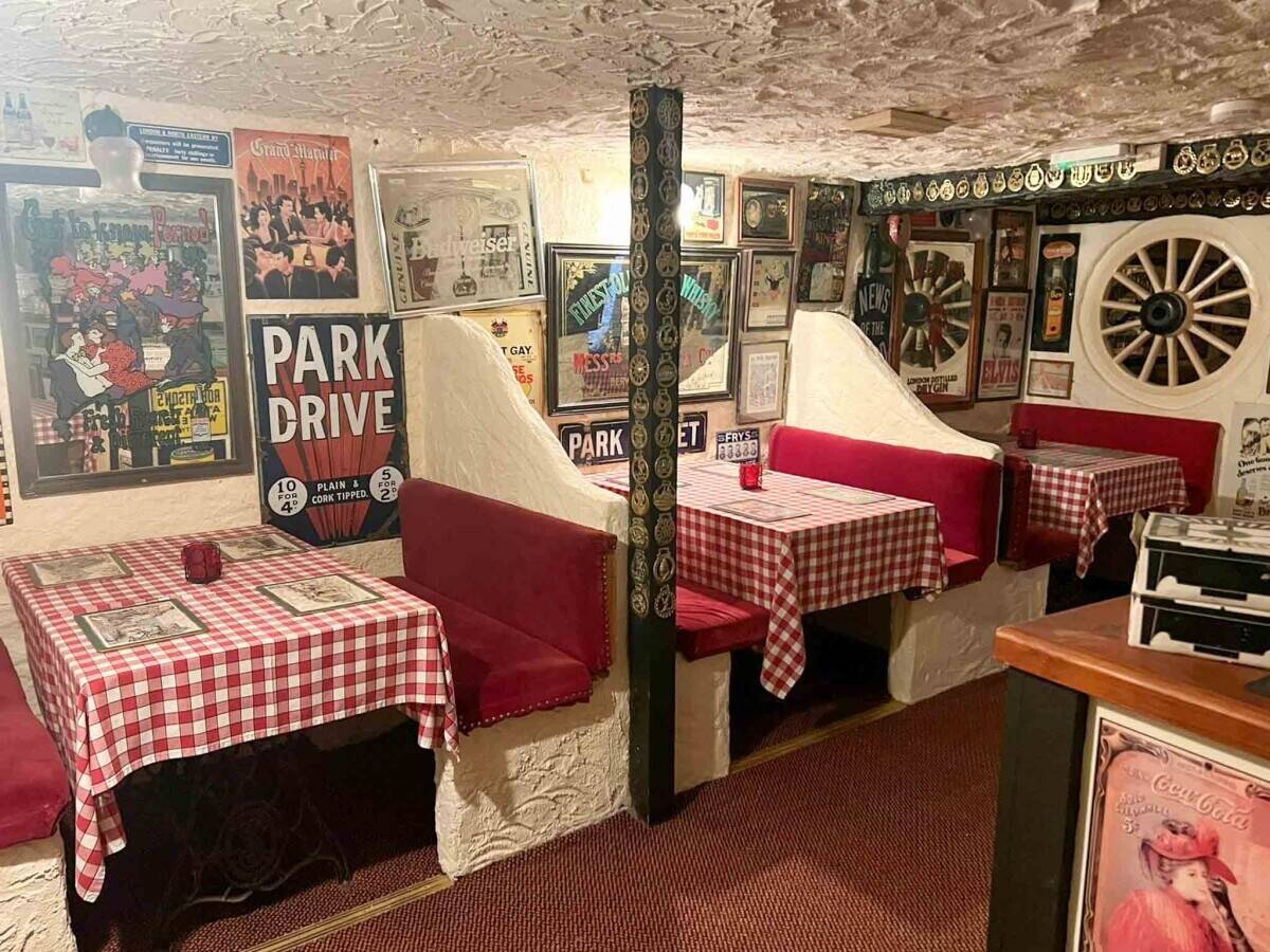 Bistro and Takeaway For Sale in St Marychurch, Torquay, Devon Photo 6