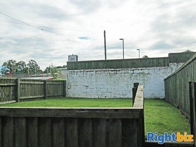 Prime Free House Property on Main Road in Powys with Large Living Accommodation Photo 6