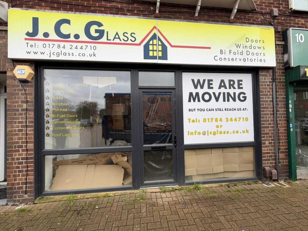 Two Retail Units For Sale in Ashford Surrey with Flexible Spaces Available Photo 6