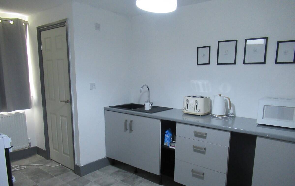 Large Residential Institution for Sale in Darwen Lancashire Photo 6