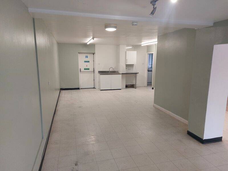 Wyre Court, Haxby, York. Retail Unit TO LET byway of sub lease from the Post Office Photo 6