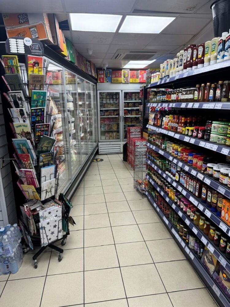 Franchise Convenience Store for Sale in West London with Strong Sales Potential Photo 6