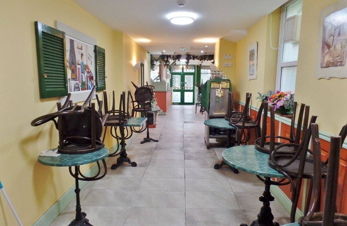 Mixed Use Freehold Investment Property for Sale in Cardiff Town Photo 6