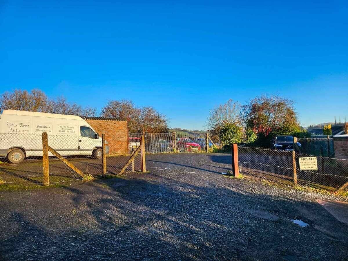 Three Storey Warehouse For Sale in Wiveliscombe, Taunton Somerset with Showrooms and Parking Photo 7