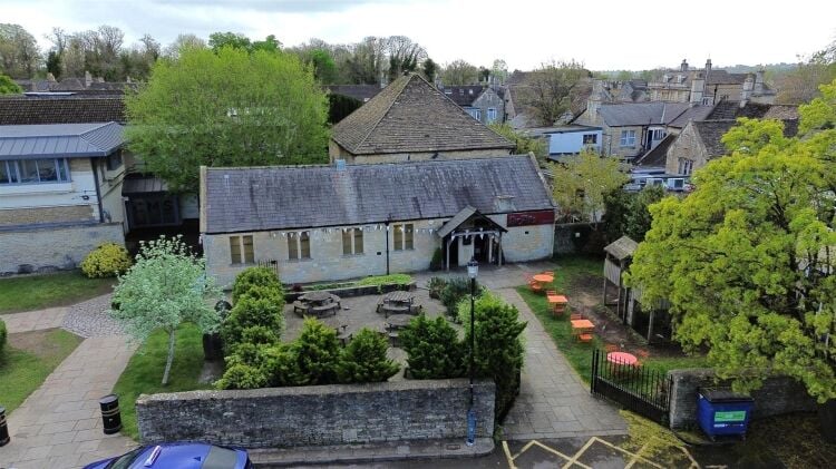 A fully fitted restaurant (formerly a chapel) extending to approximately 2,500 ft² benefiting from a fully equipped commercial kitchen, and a lar Photo 6