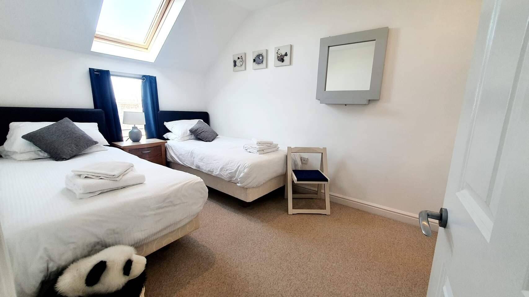 2-Bedroom Holiday Cottage for Sale in Yarmouth, Isle of Wight with Gardens and Parking Photo 6