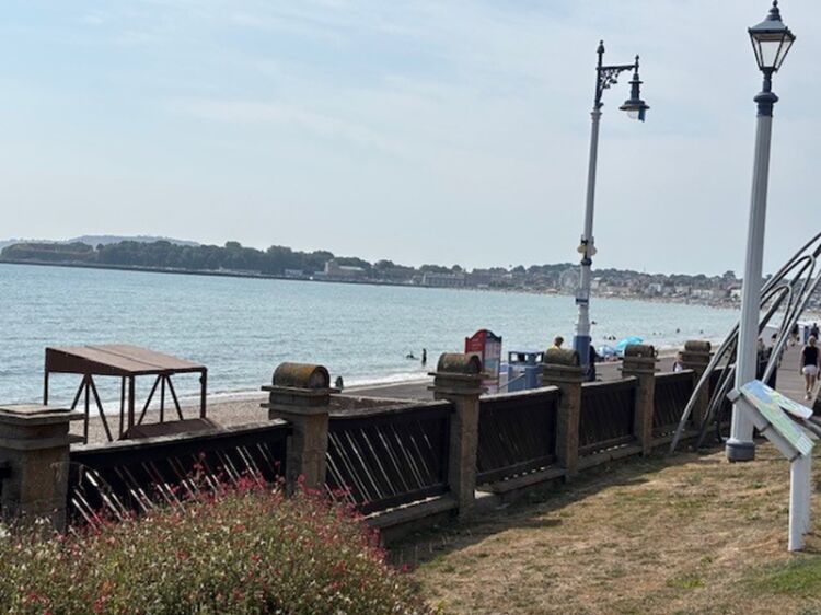 Hot Drinks, Hot Profits – Established Café Leasehold Photo 6