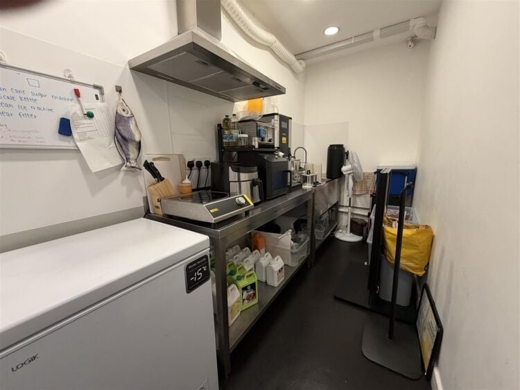 Retail unit for sale on Regent Street, Kingswood in the City of Bristol, 384 sq ft with storage spac Photo 6