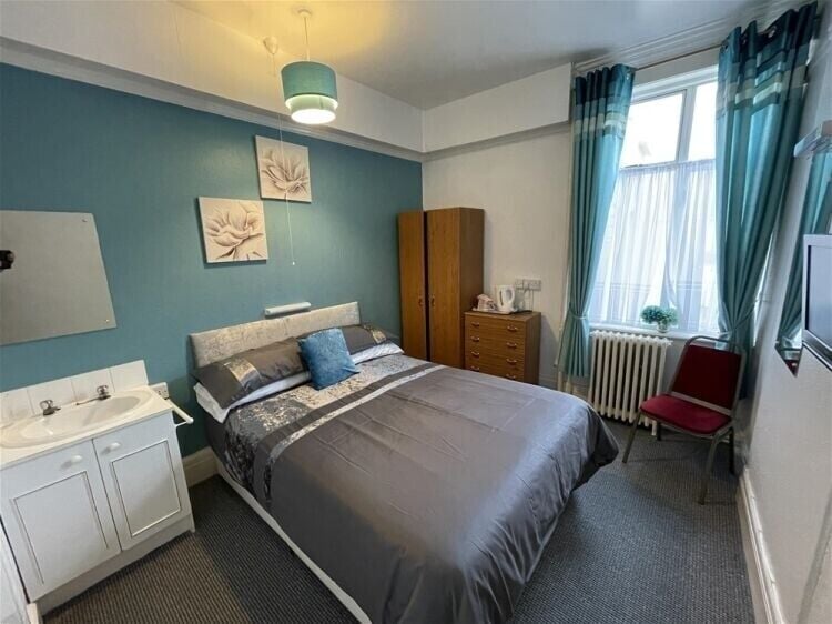 Seafront Coaching Hotel in Paignton Boasting 26 Bedrooms and Panoramic Views now on Sale! Photo 6
