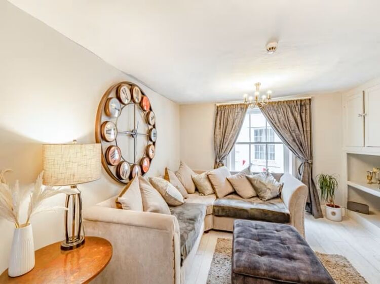 Prestigious Freehold Investment Property in Hexham Northumberland for Sale Photo 6