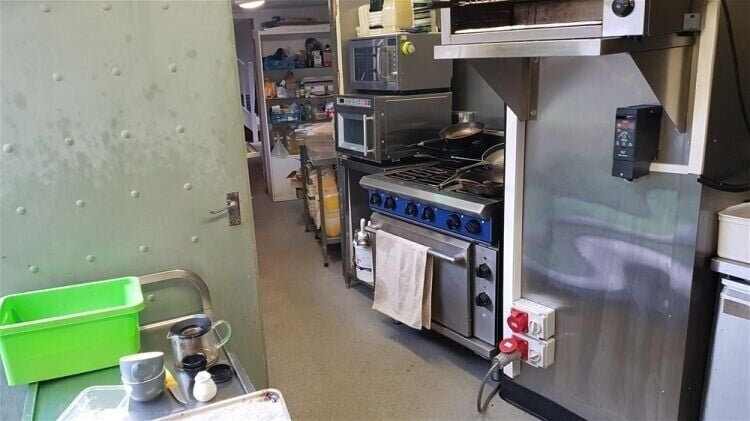 Prime York Investment Property Hosting Popular Cafe Bistro For Sale Photo 6