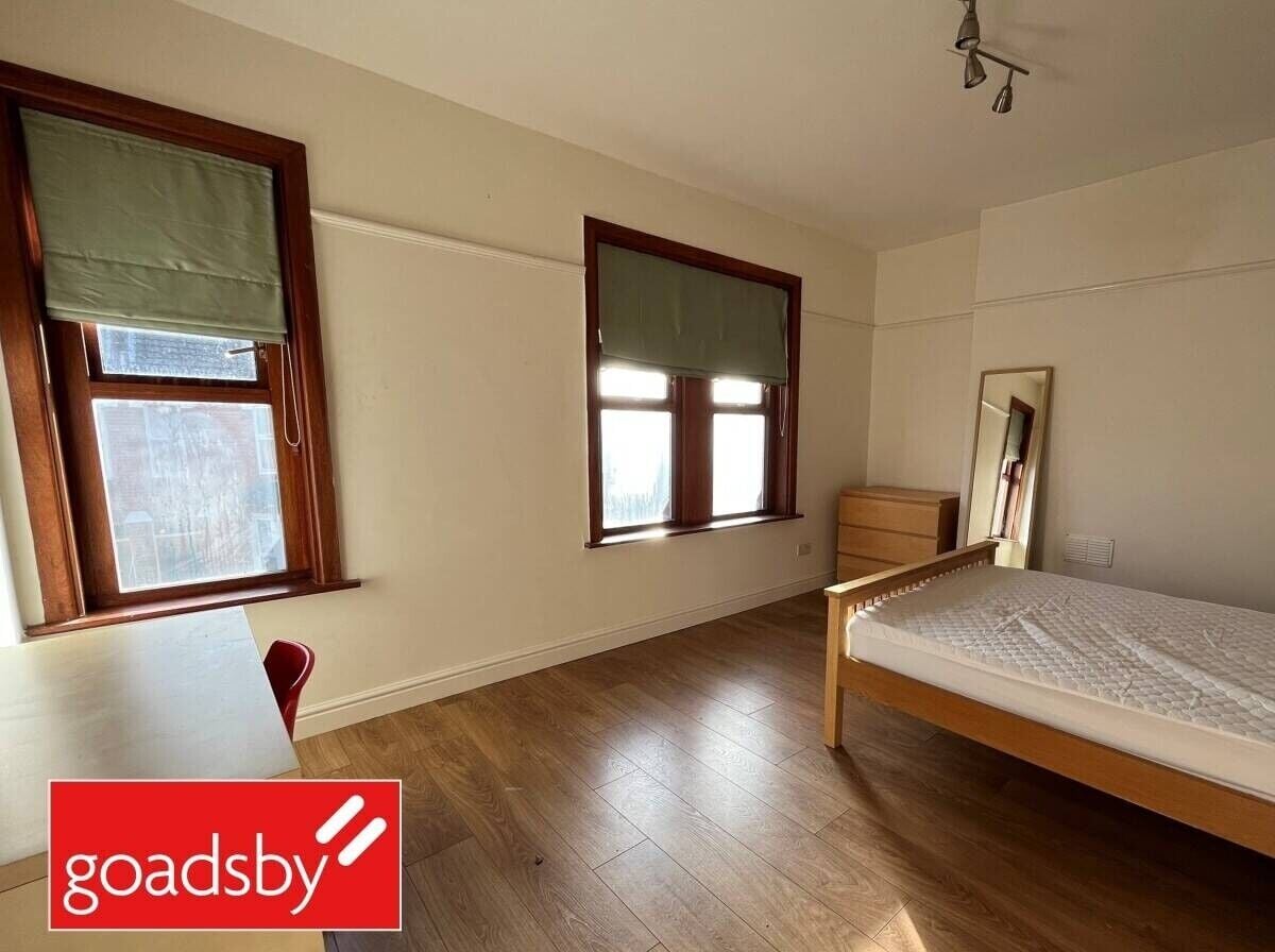 Fully Furnished HMO in High Demand Southampton Area, Ready for Immediate Vacancy Photo 7