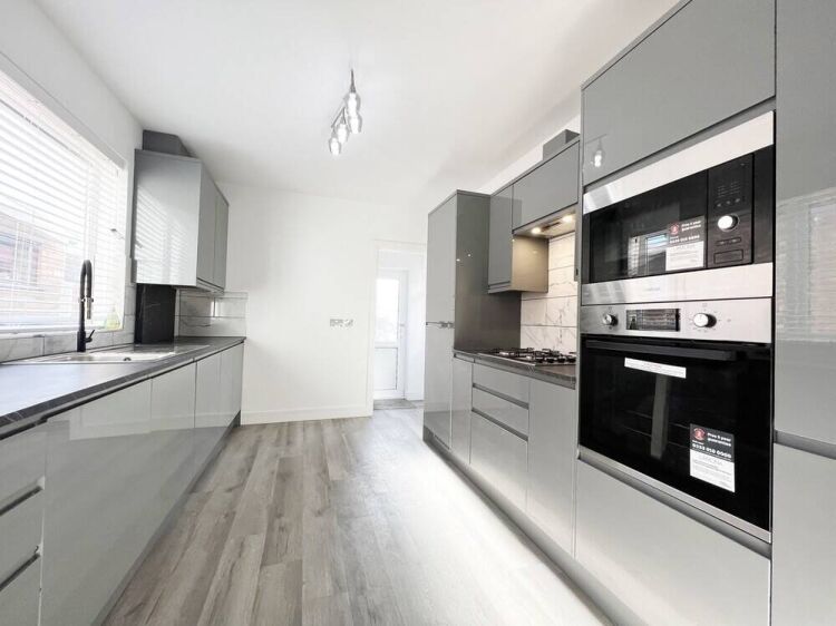 Modern 3-Bed Semi-Detached Property, Newly Renovated in Queniborough LE7 Photo 7