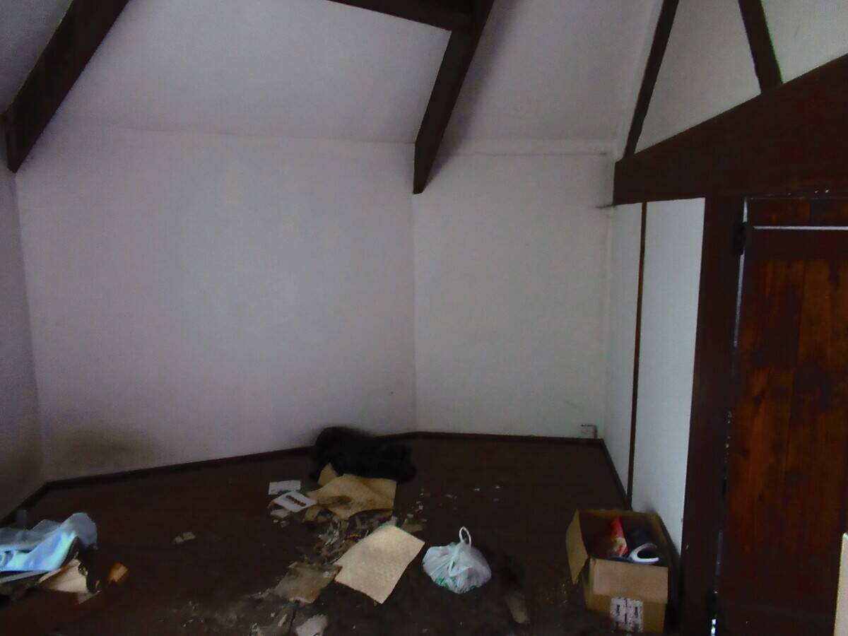 Renovation Ready Detached Property in Blackburn's Heart Photo 7